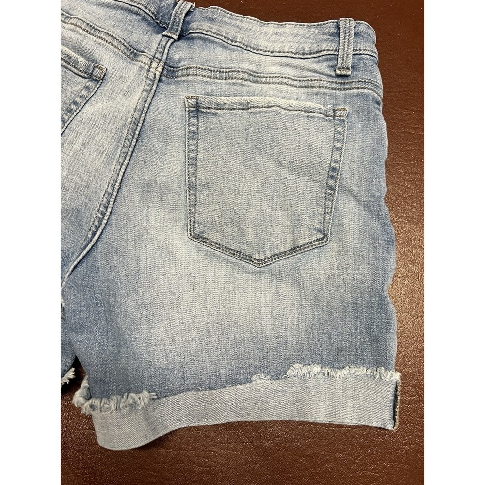 Lee Shorts Womens 12 Regular Fit Mid Rise Denim Stretch Blue 31" Waist - Picture 8 of 8